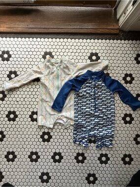 Sperry & Old Navy Baby Long Sleeve Rash Guard Swim Set - Navy Blue Shark & Mint